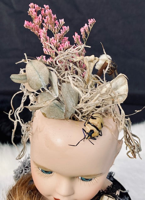 Victorian Doll Head Terrarium D284