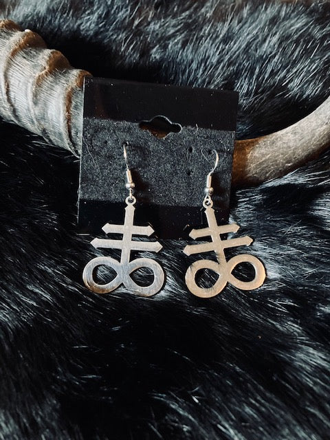 Occult Dangle Earrings E237
