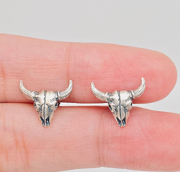.925 Sterling Studs E228